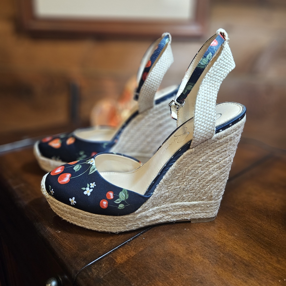 Jessica Simpson Black Cherry Floral Wedges - Picture 9 of 9